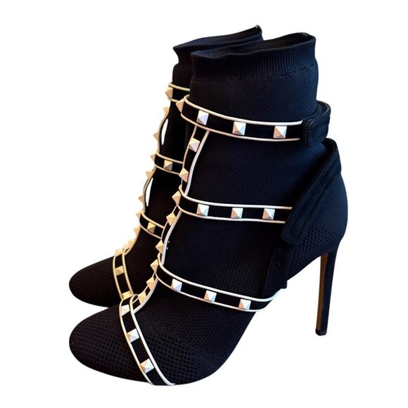 Valentino Garavani Rockstud Bodytech Caged Ankle Booties Black EU 40 US 10 - Picture 5 of 12